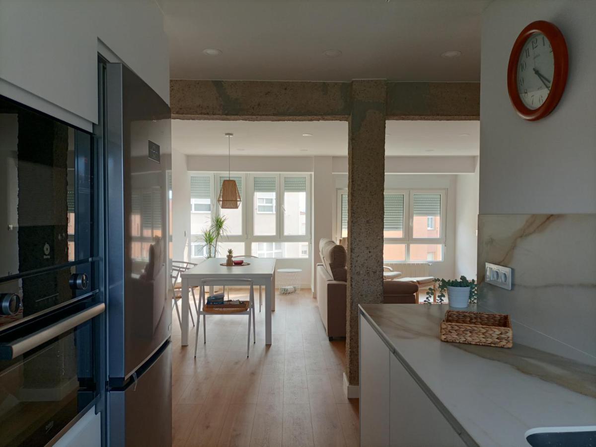 Precioso Apartamento Nuevo Centrico En Santander Exterior photo